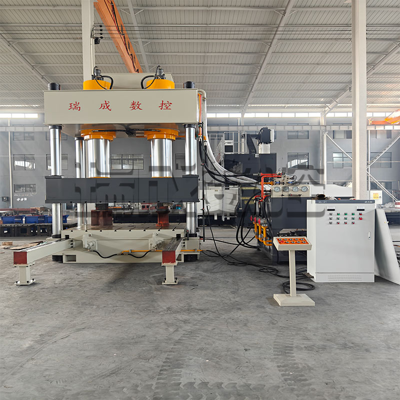 500噸不銹鋼水箱拉伸成型液壓機(jī)，500t水箱成型液壓機(jī)