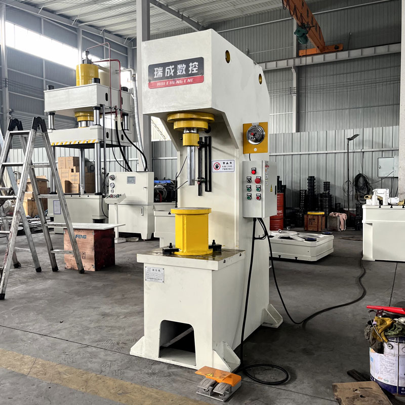 開式液壓系統(tǒng)與閉式液壓系統(tǒng)區(qū)別及優(yōu)勢