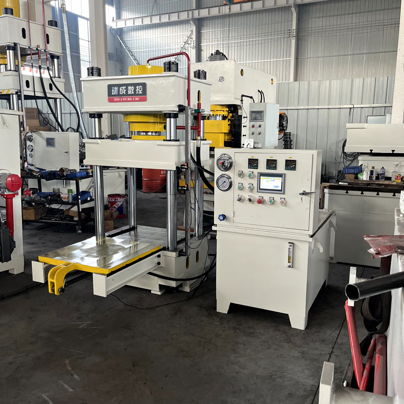 160噸三梁四柱帶可移動(dòng)工作臺溫控硫化機(jī)