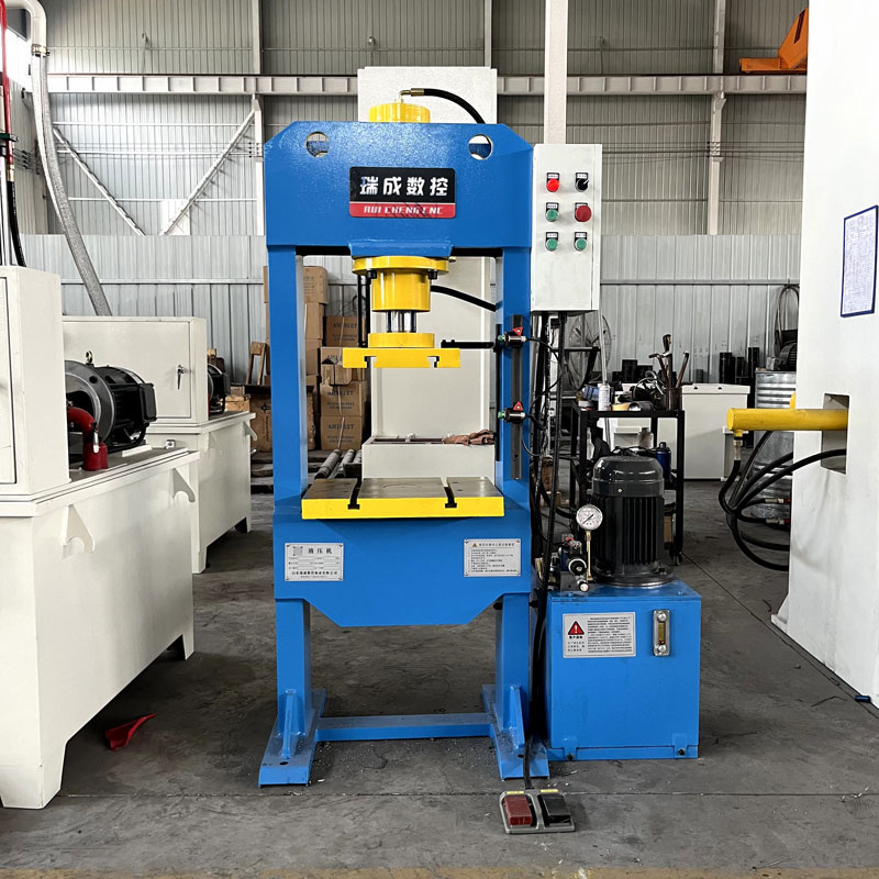 30T龍門(mén)液壓機(jī)校正、校平、整形