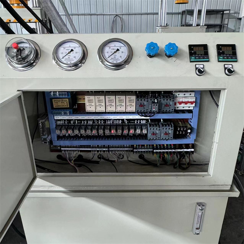 315噸板材拉伸油壓壓力機(jī)  315T汽車零部件壓制油壓機(jī) 液壓機(jī)定制廠家