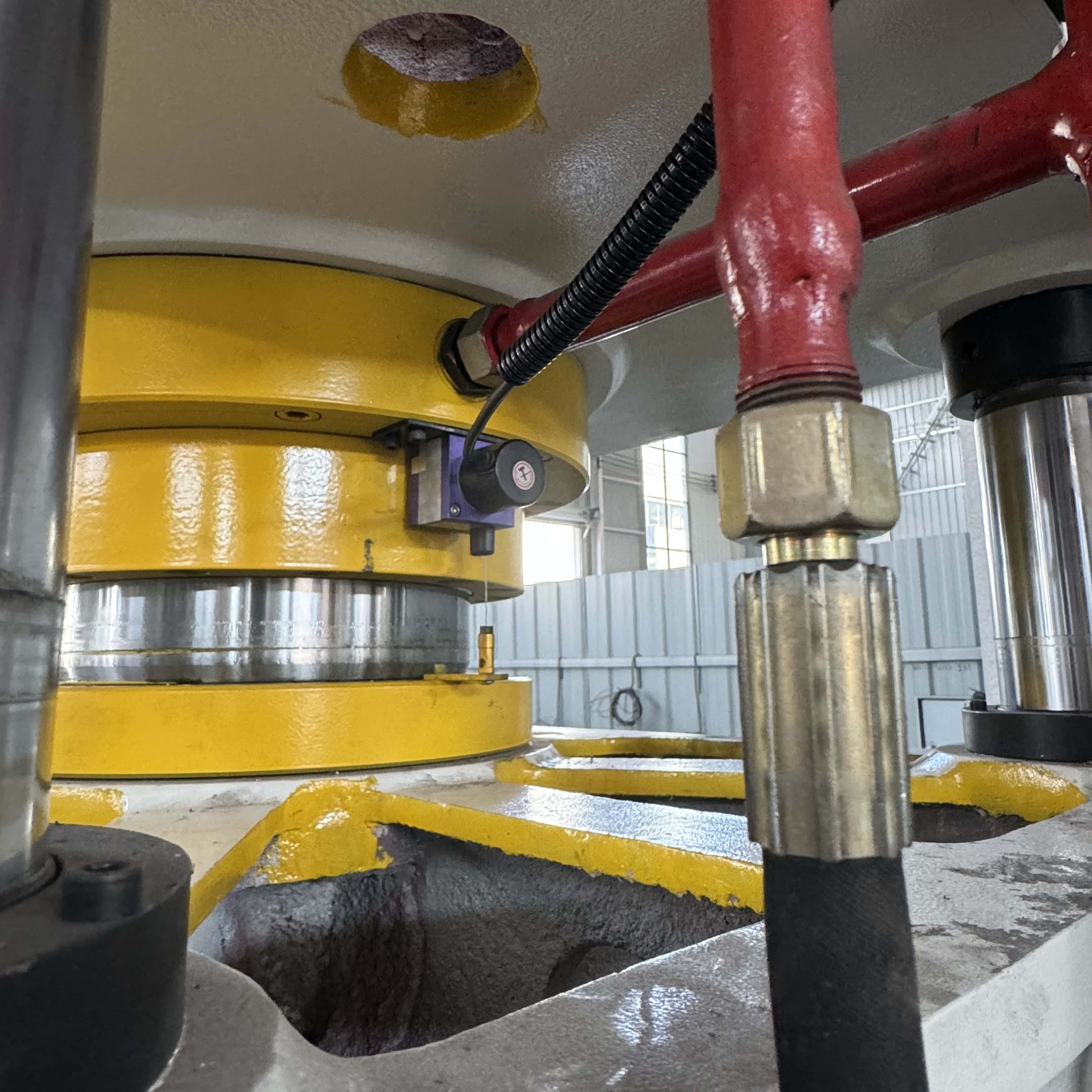 100T伺服液壓機的優(yōu)勢是什么? 100T伺服液壓機的優(yōu)勢是什么?