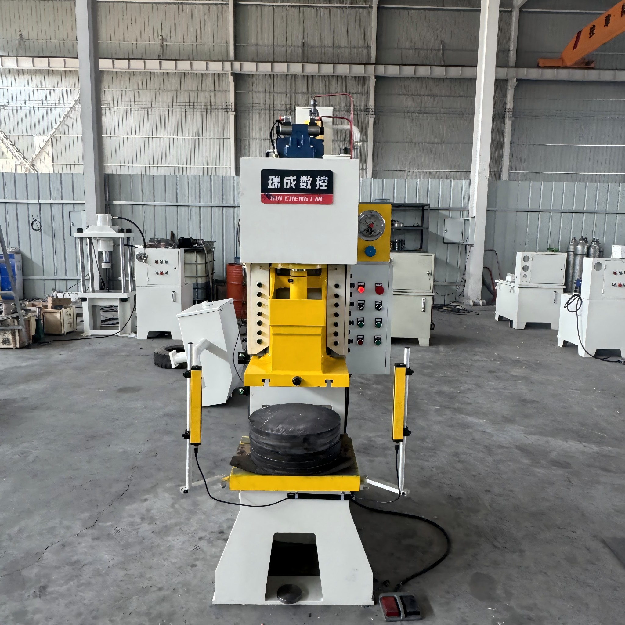 如何快速排除液壓機(jī)故障？