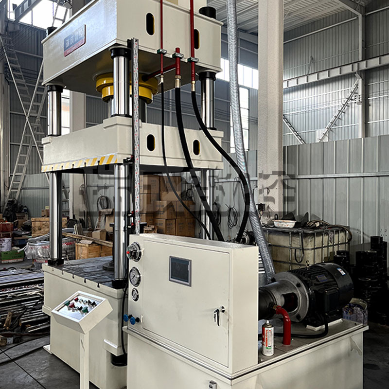 315噸多功能四柱液壓機(jī) 315噸多功能四柱液壓機(jī)